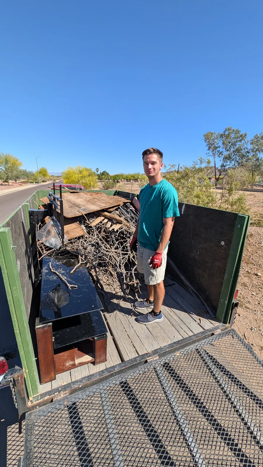 Completed mixed yard debris and household junk load in Peoria